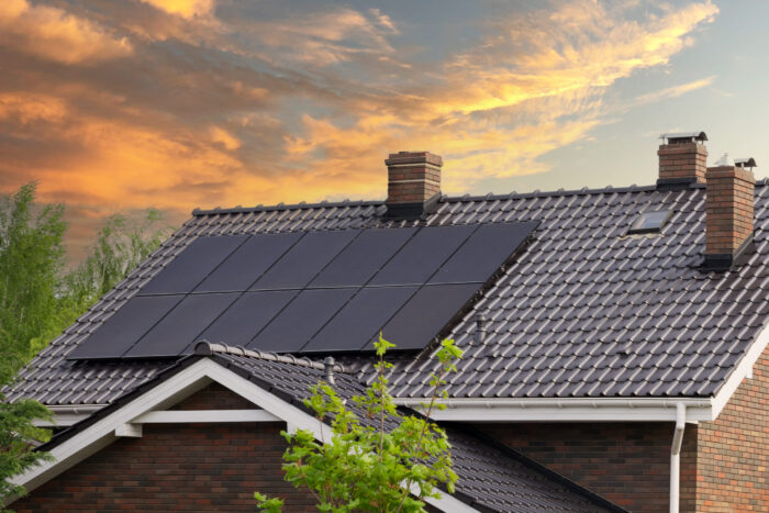 house roof solar panel image